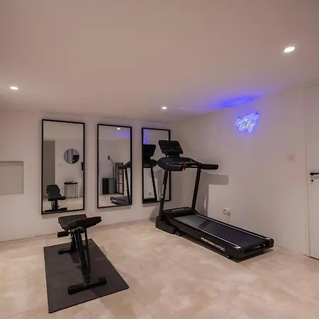 Beauvallon Piscine, Fitness, Cinema Et Golf Villa Grimaud